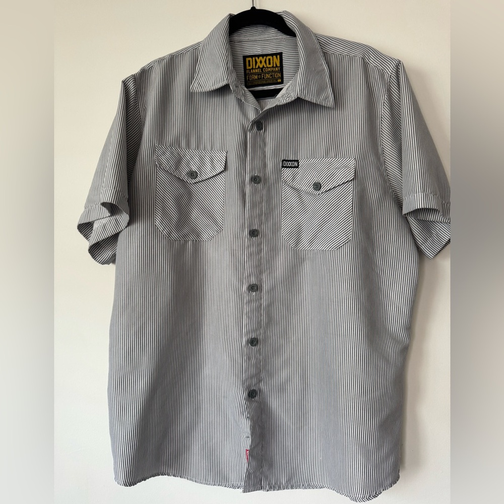 DIXXON Short Sleeve Stripe Shirt - Gray & White